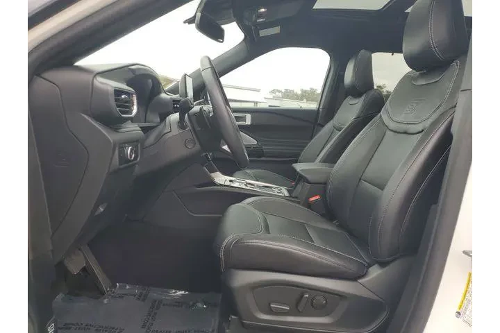 $39995 : Ford Explorer 2024 AWD ST 4d image 6