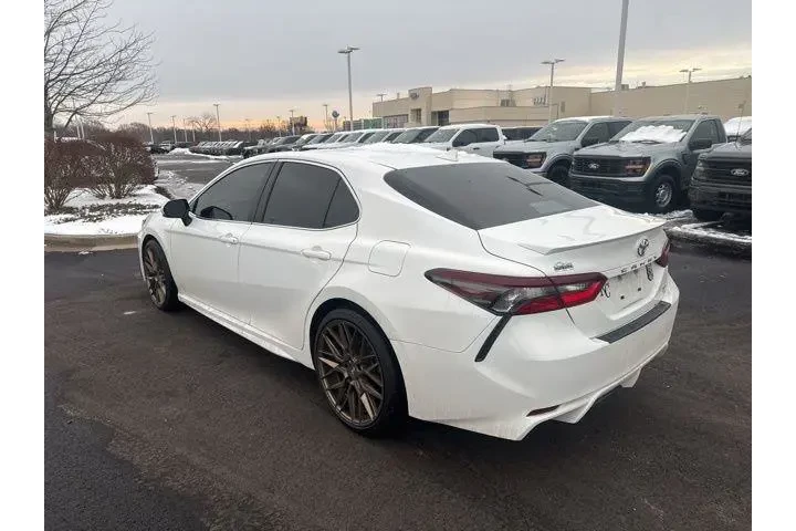 $24000 : Toyota Camry 2022 AWD SE 4dr image 4