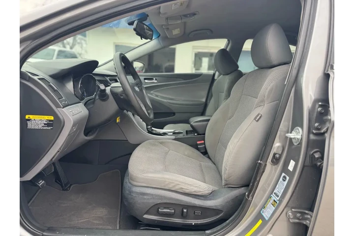 2014 HYUNDAI SONATA2014 HYUND image 8