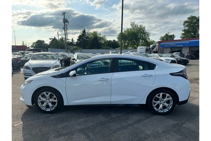 2017 CHEVROLET VOLT PREMIER H image 3