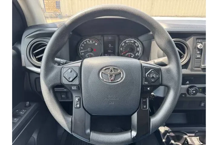 $25987 : 2019 Tacoma SR image 9