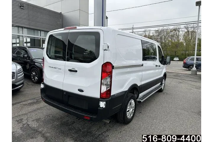 $39947 : Ford Transit 2025 250 3dr SW image 4