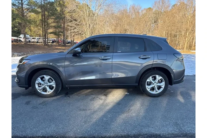 $26277 : Honda HR-V 2025 AWD LX 4dr C image 7