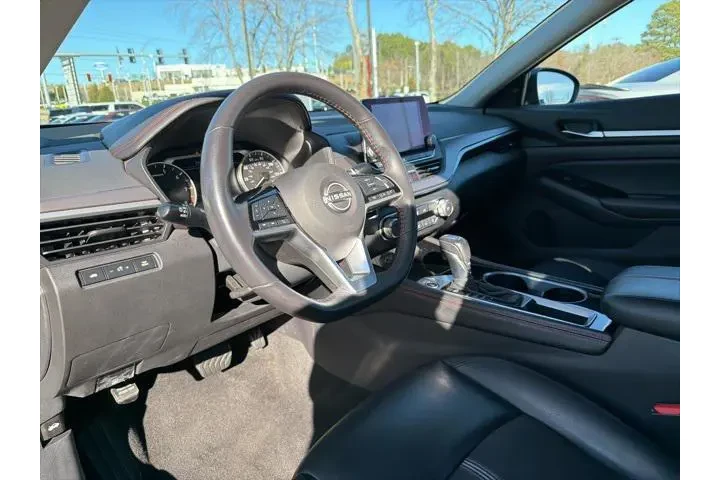 $21614 : Nissan Altima 2024 2.5 SR 4d image 9