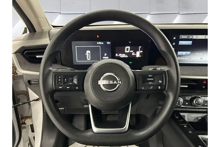 $20891 : Nissan Kicks 2025 SV 4dr Cro image 9