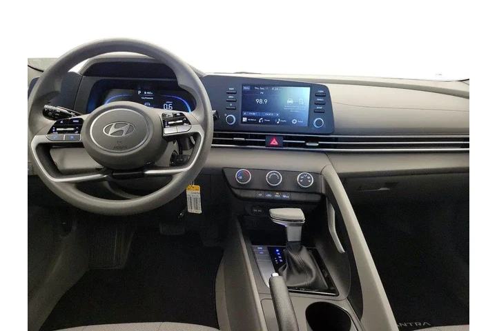 $21998 : Hyundai ELANTRA 2024 SE 4dr image 9