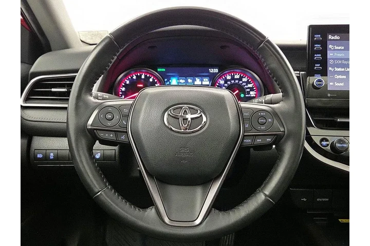 $29998 : Toyota Camry 2023 AWD XSE 4d image 10
