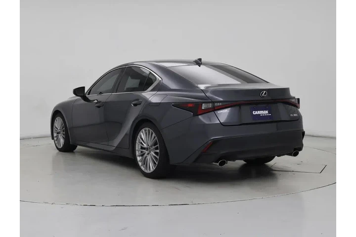 $32998 : Lexus IS 300 2022 4dr Sedan image 2