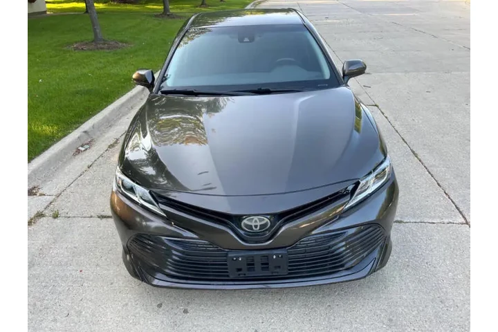 $12991 : 2018 Camry LE image 3