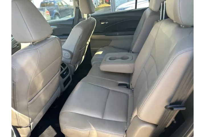 $16995 : 2016 Pilot EX-L image 8