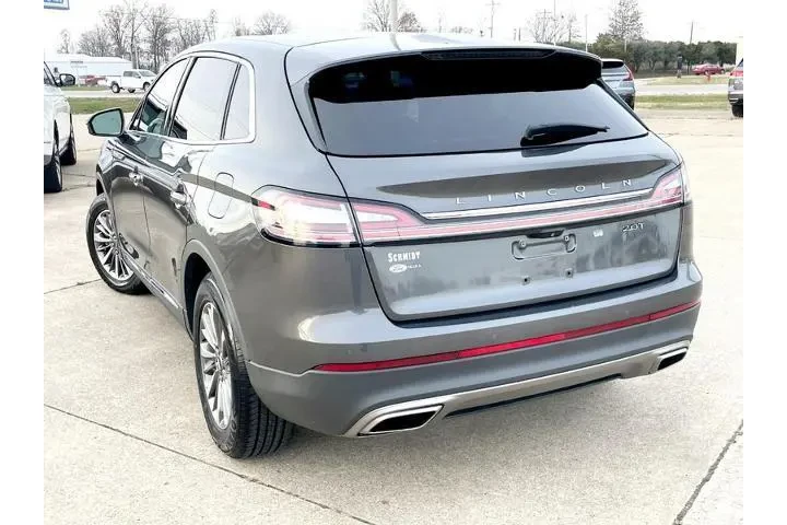 $19998 : Lincoln Nautilus 2020 4dr St image 5