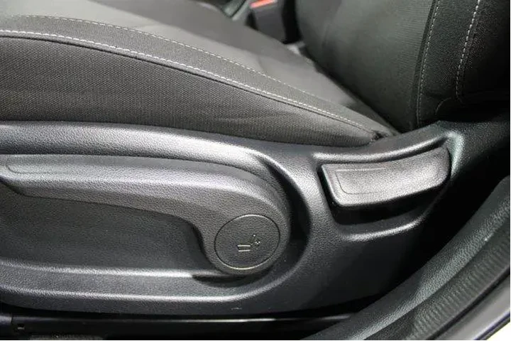 $18977 : Kia Forte 2024 LXS 4dr Sedan image 4