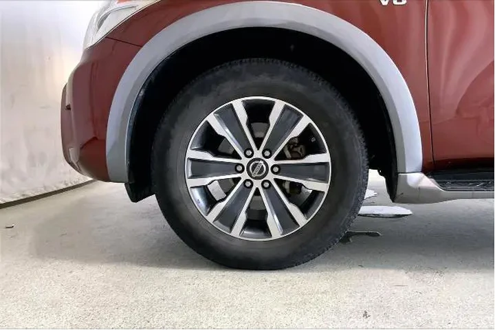 $16951 : Nissan Armada 2018 4x2 SV 4d image 6