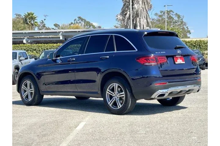 $22188 : Mercedes-Benz GLC 2022 GLC 3 image 2