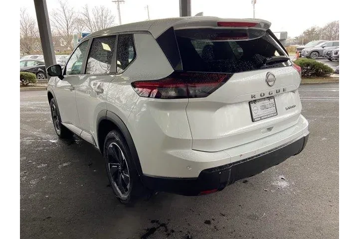 Nissan Rogue 2024 AWD SV 4dr image 7