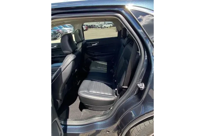 $28555 : Ford Edge 2022 AWD ST-Line 4 image 6