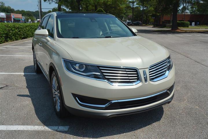 2016 MKX Reserve image 4