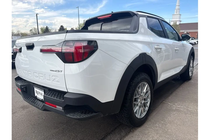 $30995 : 2022 Santa Cruz SEL Premium image 3