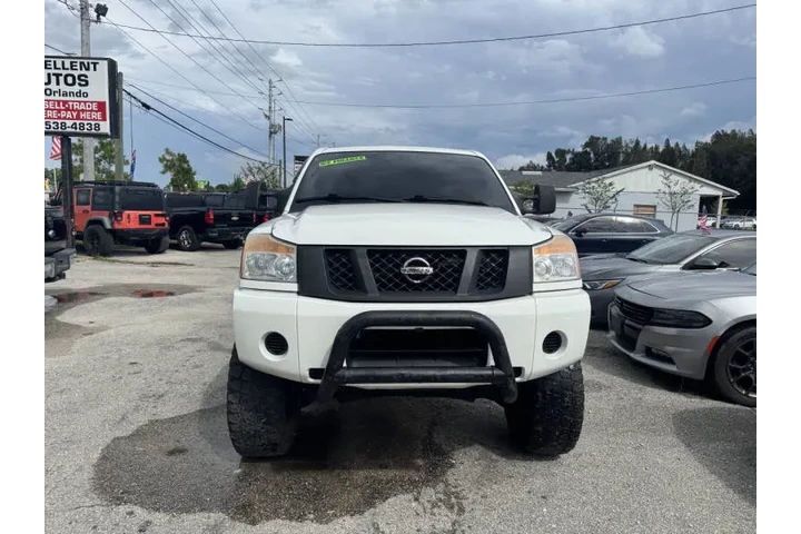 $13797 : 2014 Titan SV image 5