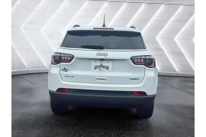 $17995 : Jeep Compass 2022 4x4 Latitu image 7