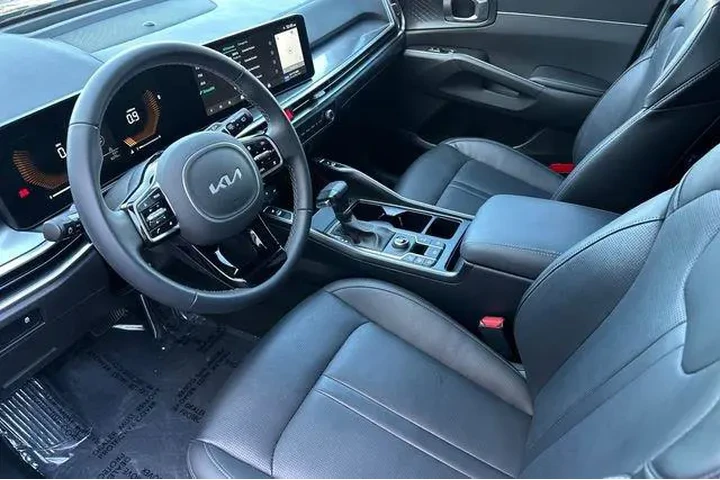$31819 : Kia Sorento 2025 S 4dr SUV image 7