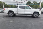 $30900 : 2016 TOYOTA TACOMA DOUBLE CAB thumbnail