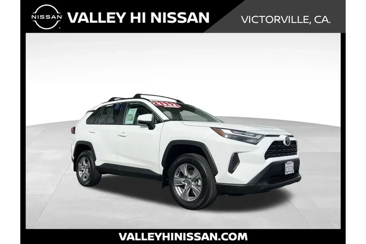 $27997 : Toyota RAV4 2022 XLE 4dr SUV image 1