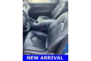$20791 : Toyota Camry 2019 XSE 4dr Se thumbnail