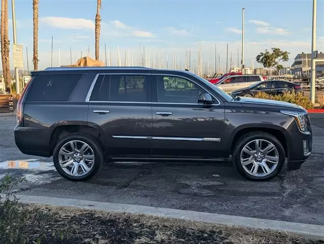 $21988 : 2015 Escalade Premium image 5