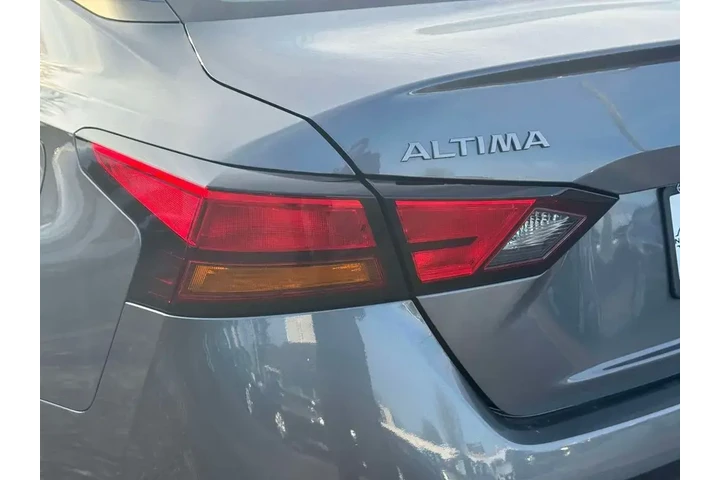$19595 : Nissan Altima 2025 2.5 S 4dr image 10
