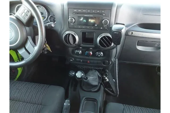 $13961 : Jeep Wrangler 2012 4x4 Sport image 7