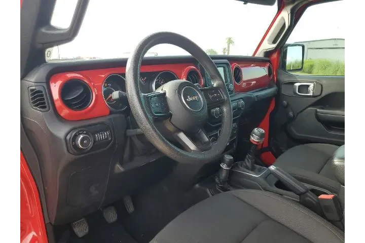 $28777 : Jeep Wrangler Unlimited 2019 image 7