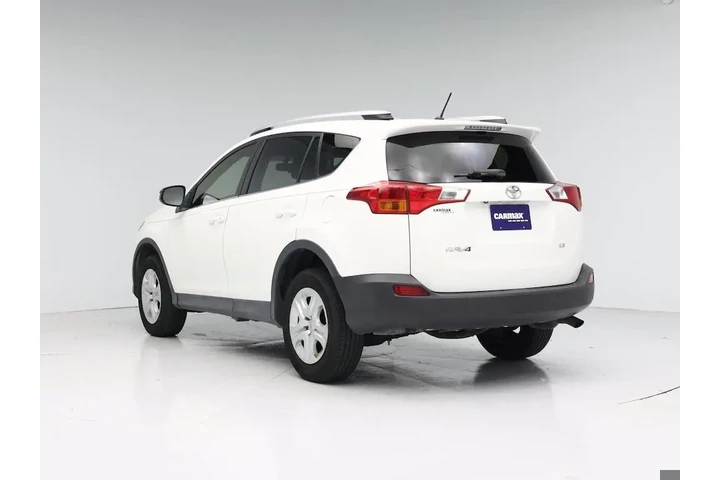 $17998 : Toyota RAV4 2015 LE 4dr SUV image 2