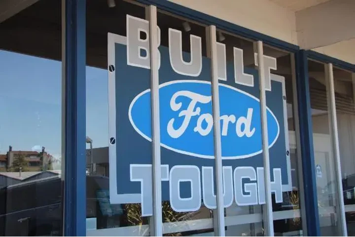 $25372 : Ford Edge 2024 AWD SEL 4dr S image 10