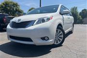 $23988 : 2017 Sienna XLE Premium 7-Pas thumbnail