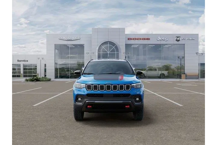 $25587 : Jeep Compass 2025 4x4 Trailh image 6