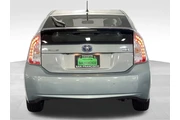 $11988 : 2015 Prius Two thumbnail