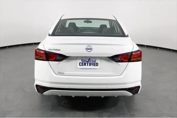 $16358 : Nissan Altima 2024 2.5 S 4dr image 8