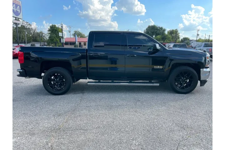 $26995 : 2018 Silverado 1500 LT Crew C image 7