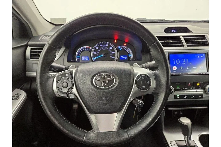 $15998 : Toyota Camry 2014 SE 4dr Sed image 10