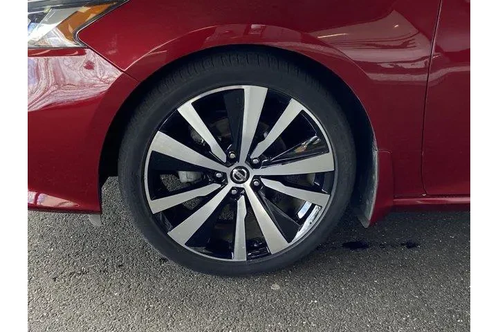 $14499 : Nissan Altima 2019 2.5 Plati image 9