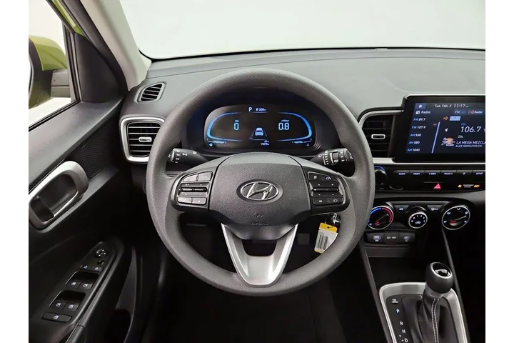 $15850 : Hyundai VENUE 2023 SE 4dr Cr image 10