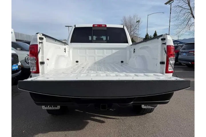$38000 : Ram 2500 2019 4x4 Tradesman image 9