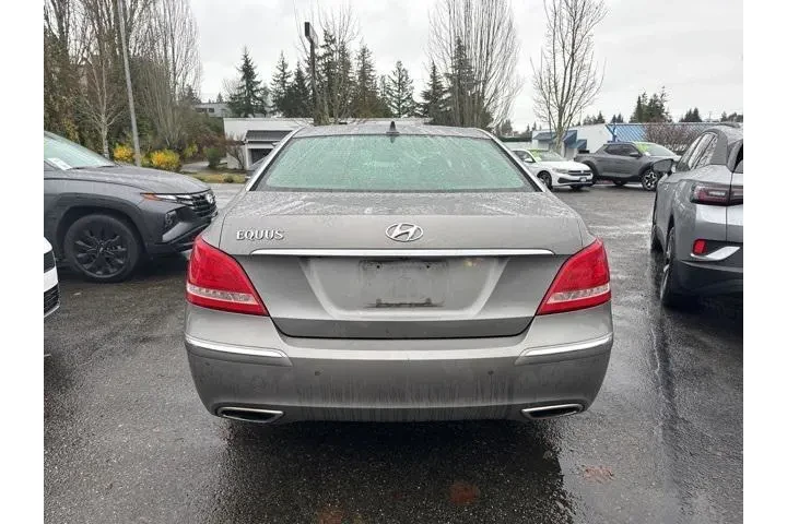 $11349 : Hyundai Equus 2011 Ultimate image 7