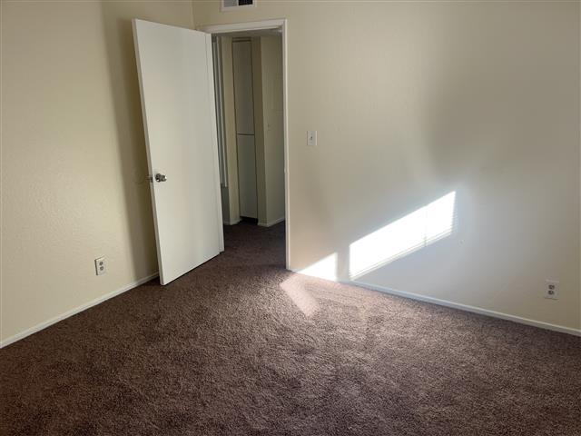 $2400 : APT 2 CUARTOS 2 BAÑOS LYNWOOD image 7