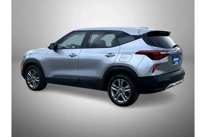 $17995 : Kia Seltos 2021 AWD LX 4dr S image 7