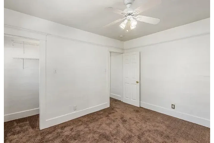 $2000 : HOUSE FOR RENT RIVERSIDE CA image 5