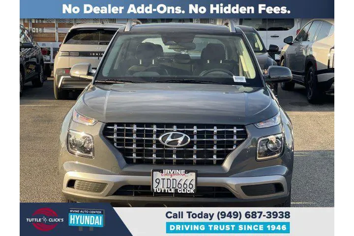 $19988 : Hyundai VENUE 2025 SEL 4dr C image 2