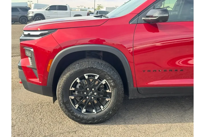 $39995 : Chevrolet Traverse 2024 4X4 image 10