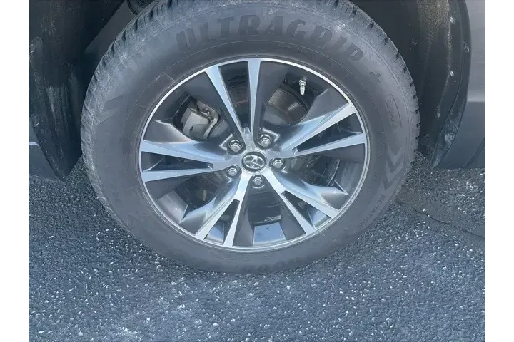 $20990 : Toyota Highlander 2019 LE 4d image 10